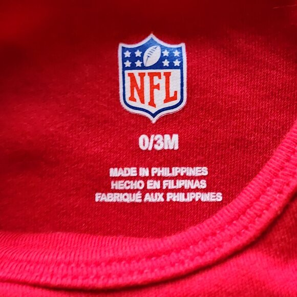 NFL Team Apparel San Francisco 49ers Girls Bodysuit 0-3 months with Bib 2 Piece - Picture 7 of 11